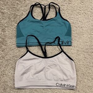 2pack Calvin Klein sports bra
